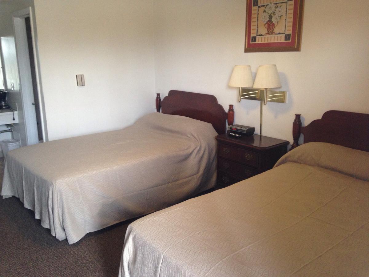Underwood Motel Bagian luar foto